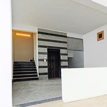 Hotel O Malani Inn Хидерабад Екстериор снимка