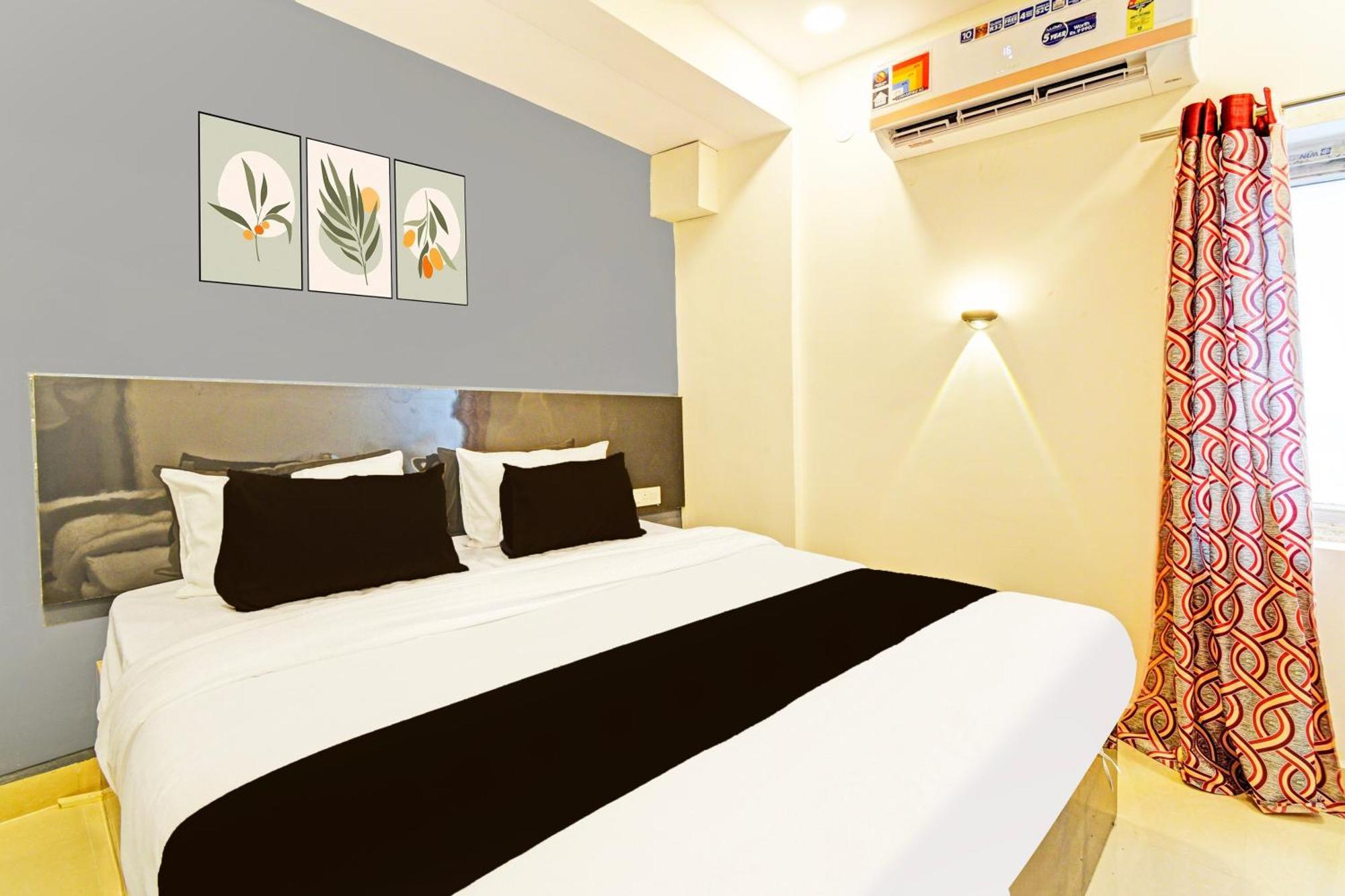Hotel O Malani Inn Хидерабад Екстериор снимка