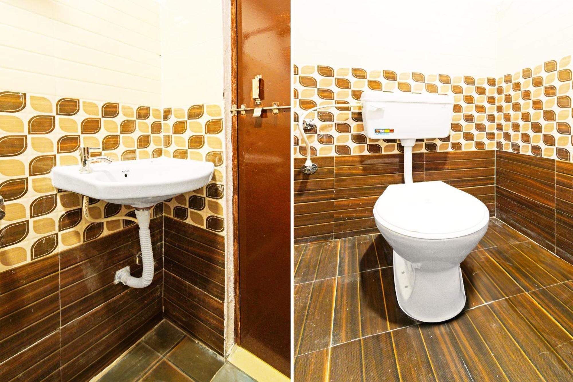 Hotel O Malani Inn Хидерабад Екстериор снимка