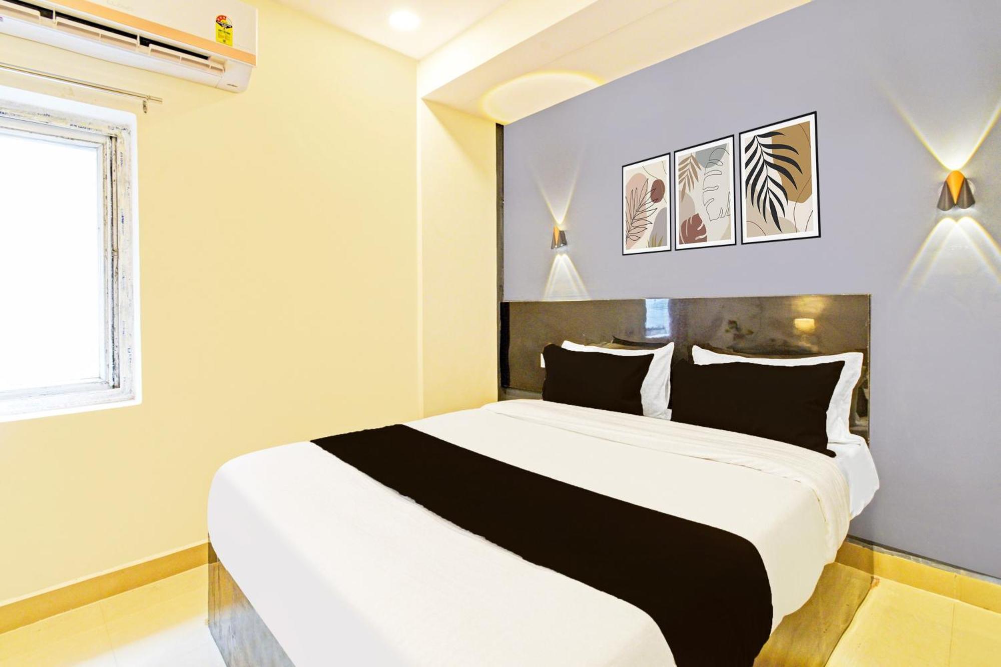 Hotel O Malani Inn Хидерабад Екстериор снимка